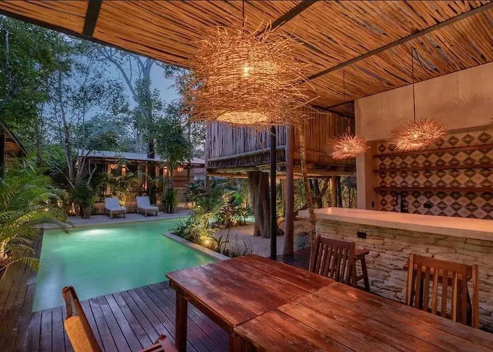 Euphoria Lodge *
